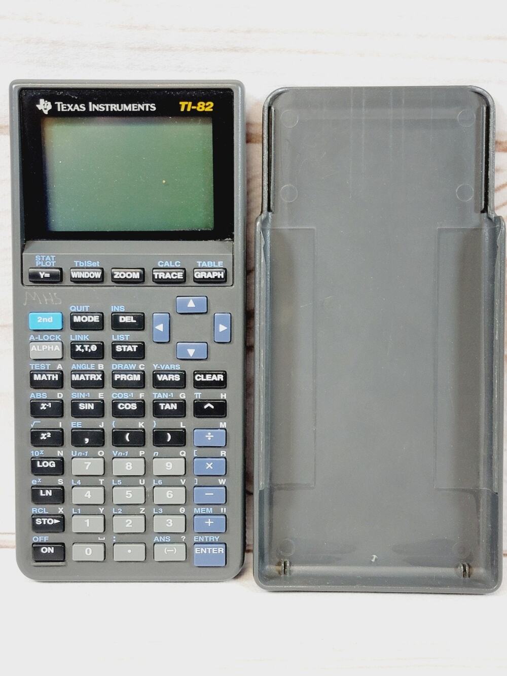 Texas Instrument TI 82 Graphing Calculator With Cover Tested - Read
